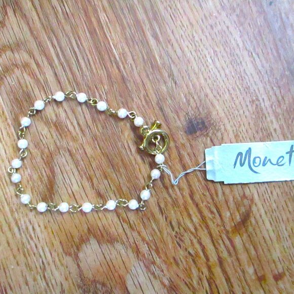 Vintage Monet Bracelet Small White Beads 7" New w/Tag Vintage - Picture 1 of 3